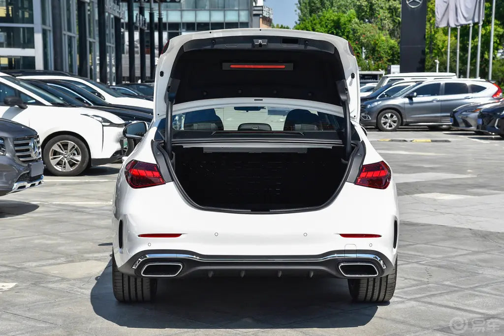 Mercedes c200L