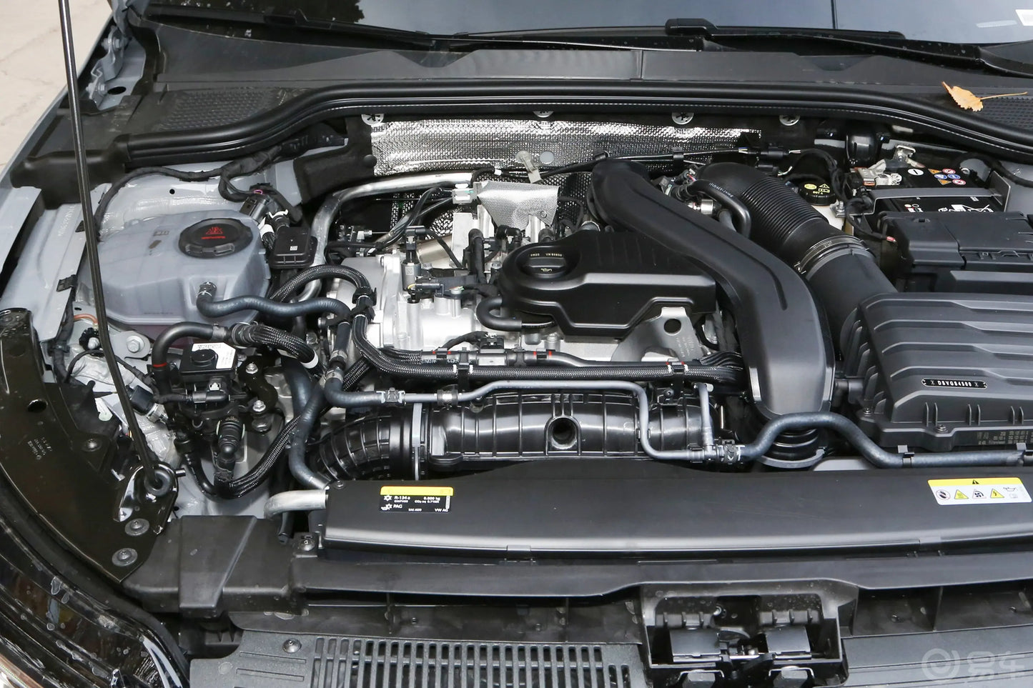 Volkswagen Golf 8.5 R-Line 2025