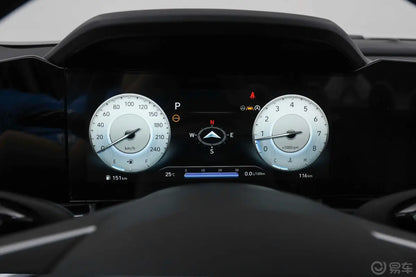 Hyundai Elantra 2025