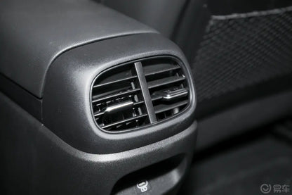 Hyundai Elantra 2025