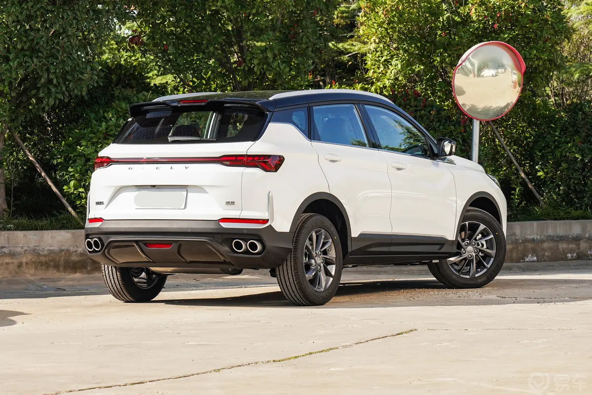 Geely Coolray 2025