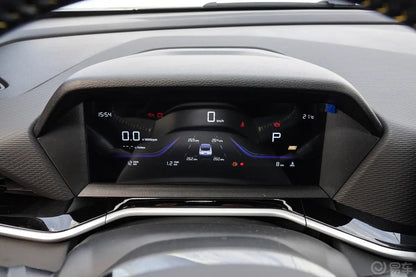 Geely Coolray 2025