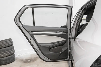 Volkswagen Golf 8.5 R-Line 2025